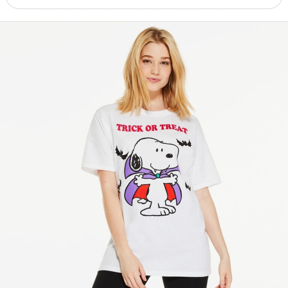 Snoopy Trick Or Treat Boyfriend Graphic Tee